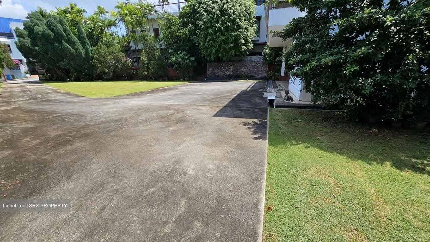 Coronation Road (D10), Detached #626631591
